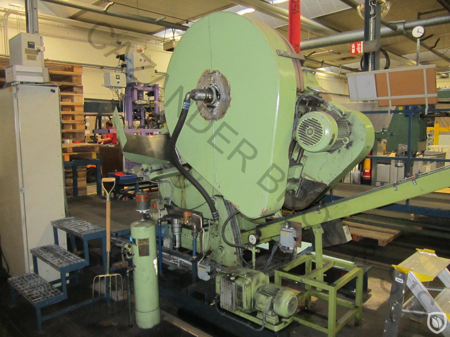 Karges-Hammer línea para ENVASES embutidos de 200 gramos