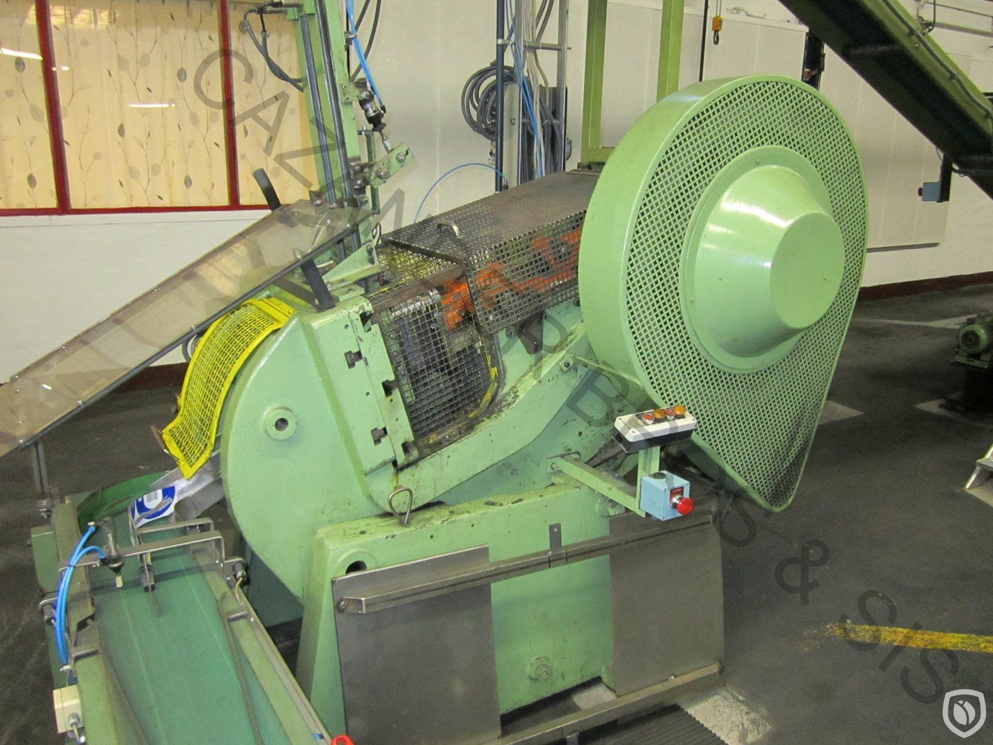 Karges-Hammer línea para ENVASES embutidos de 200 gramos