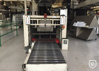 Metal Box stacker