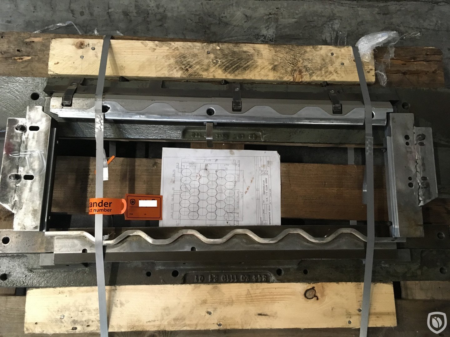 new scroll shear tooling for 1/5 (format 827 x 765 mm)