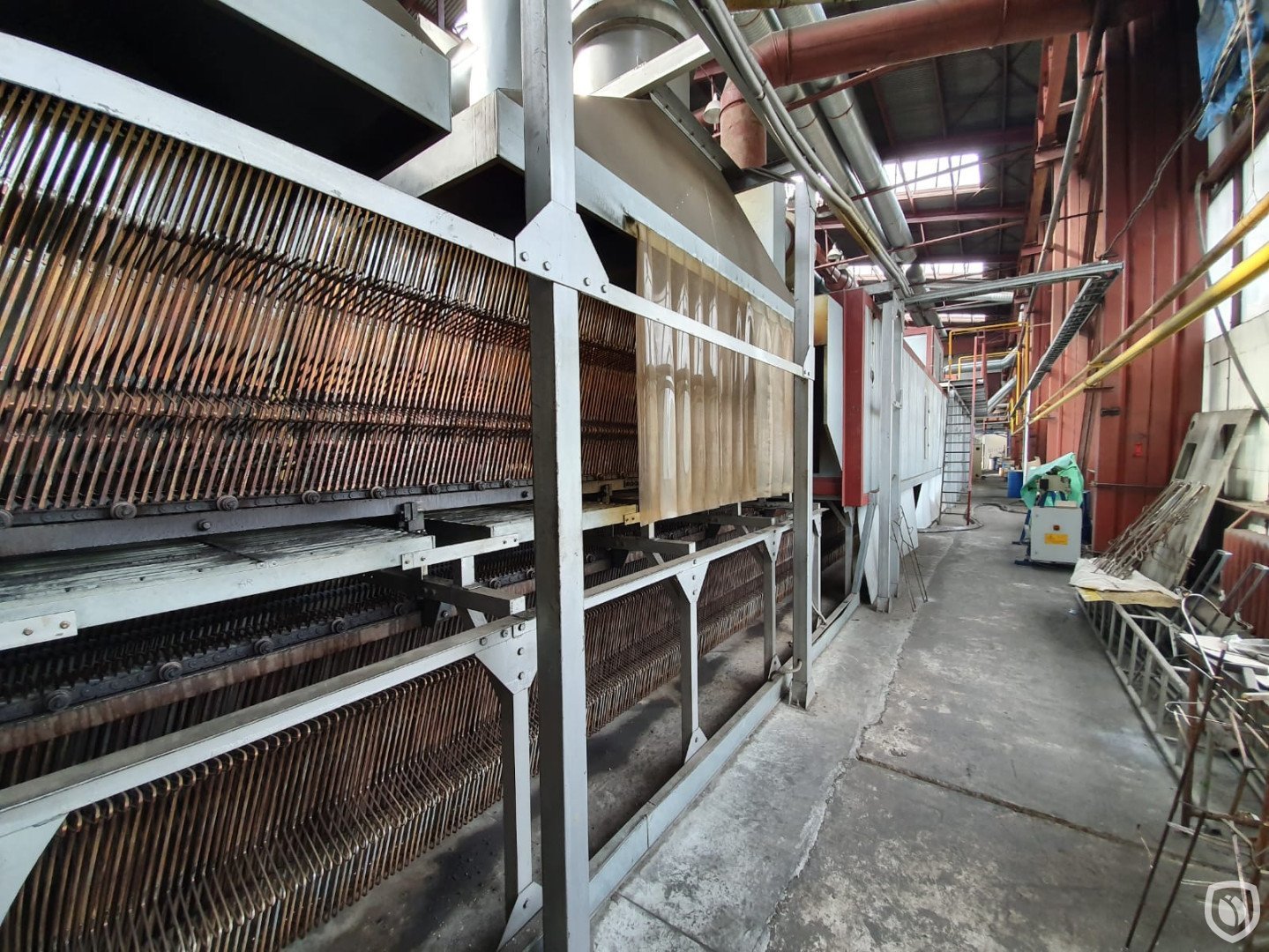 Crabtree línea de barnizado con Dingma horno de túnel de 30 metros