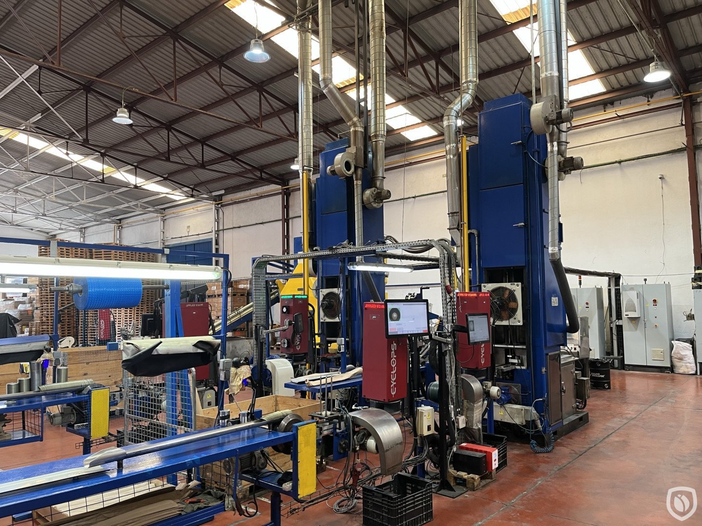 Minster EOE dual-lane Stolle manufacturing line